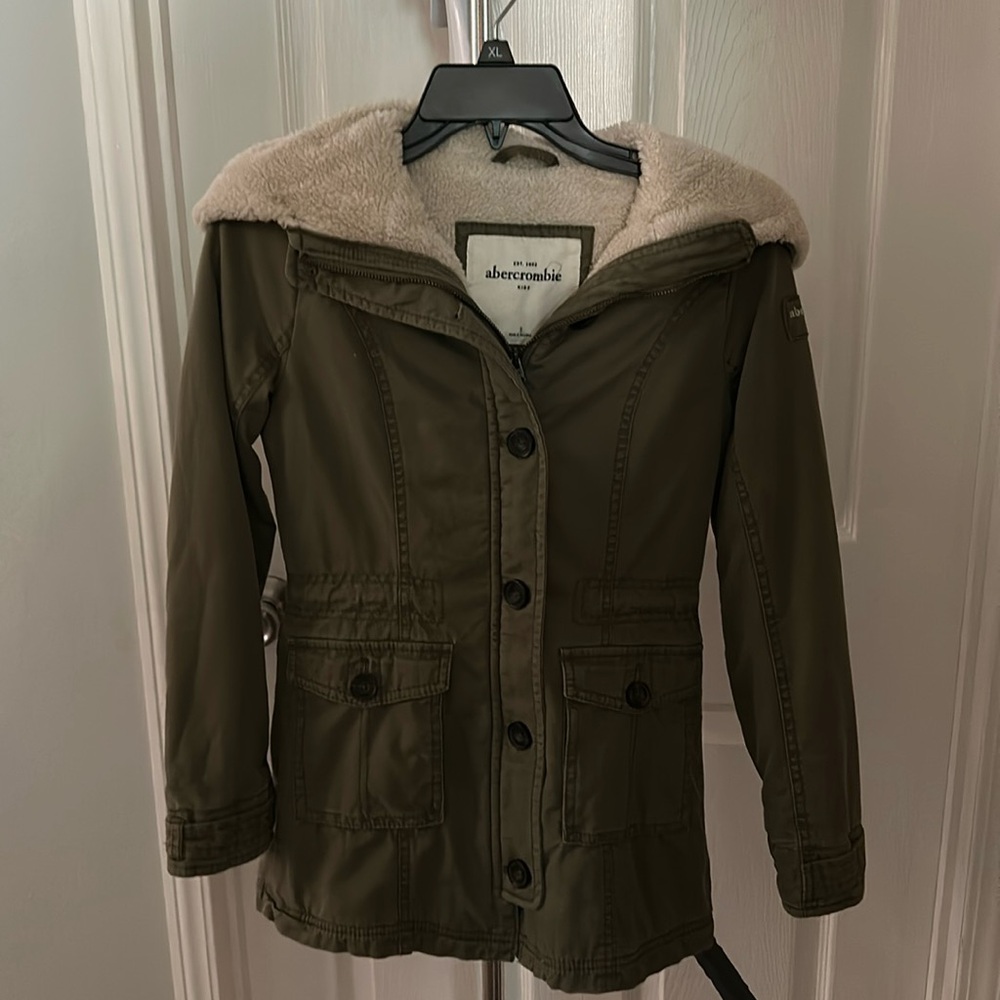 Abercrombie kids size S jacket - Picture 2 of 9